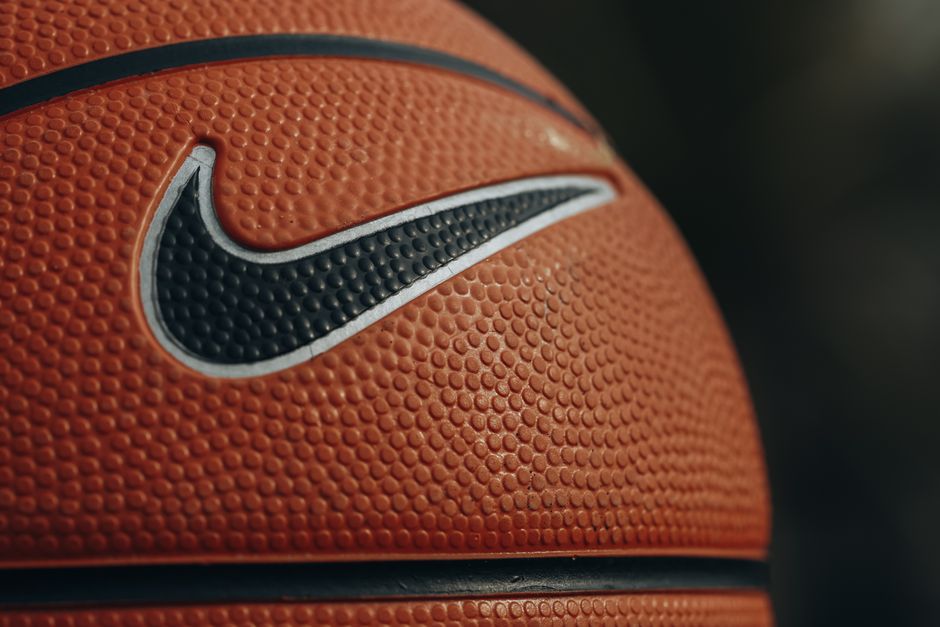 爱游戏体育_勇士2年4000万续约波尔津吉斯 NBA新赛季前景引关注